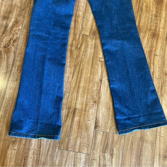 SOUTHPOLE Women’s Flare Bootcut Blue Jean Denim with Embroidery Size 5 - Picture 3 of 9